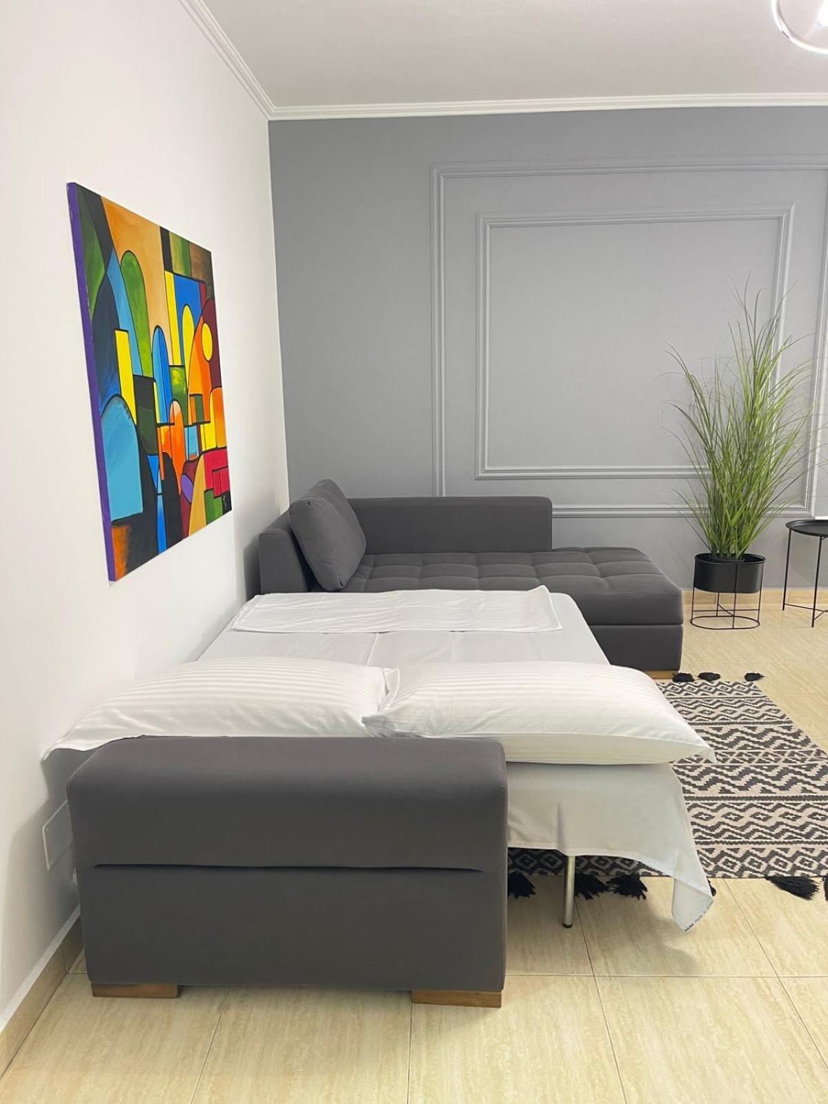 טיראנה Maris Apartment מראה חיצוני תמונה